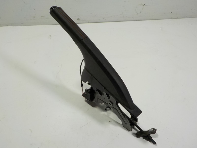 Recambio de palanca freno de mano para seat ibiza (kj1) fr referencia OEM IAM 2Q0711303C  