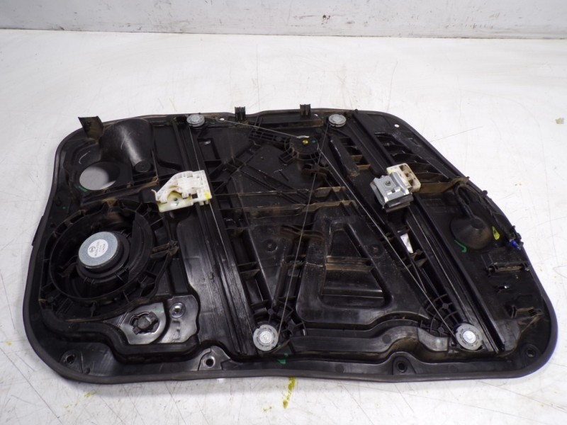 Recambio de elevalunas delantero derecho para kia ceed 1.6 crdi cat referencia OEM IAM 82481J7000 82480J7000 F00D359J00