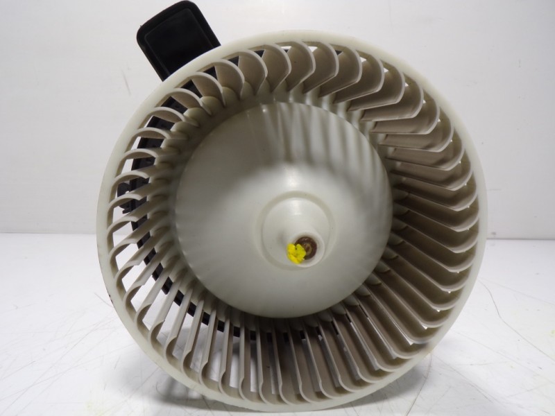 Recambio de motor calefaccion para opel astra k lim. 5türig dynamic referencia OEM IAM 13497776 0130309503 F011500116