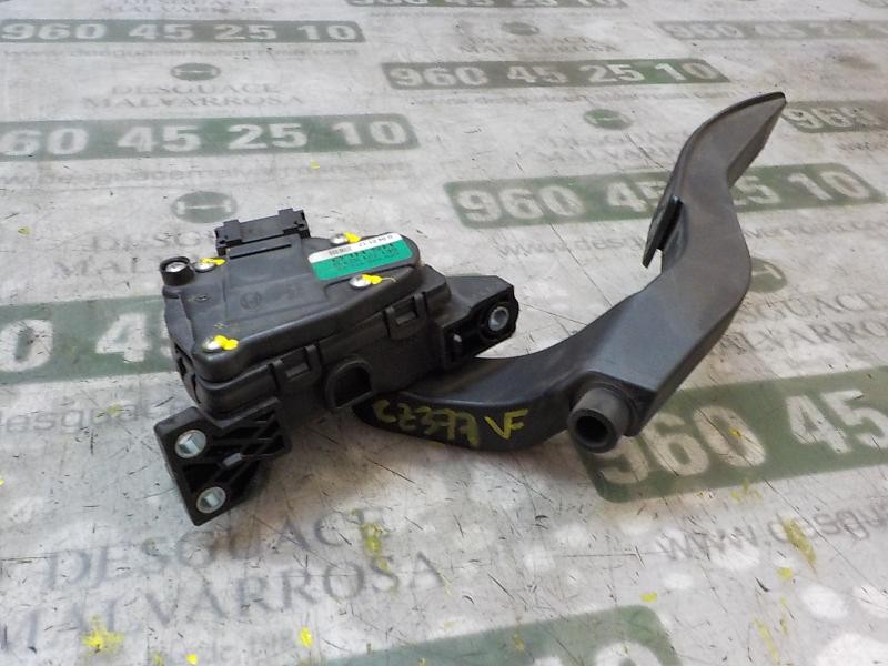 Recambio de potenciometro pedal para seat exeo st (3r5)(2009>) 2.0 tdi referencia OEM IAM 8E1721523G 8E1721523G 