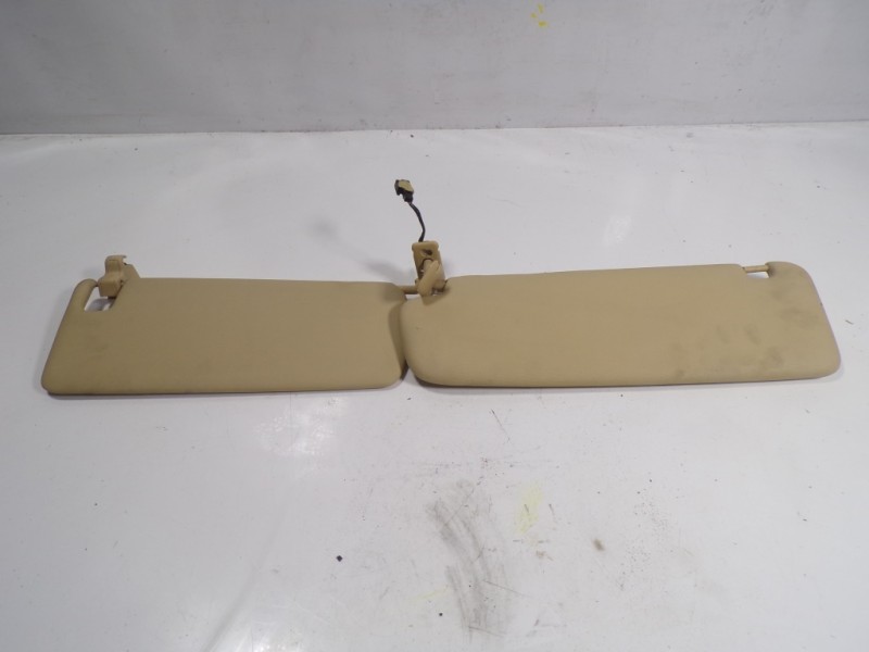 Recambio de parasol derecho para volkswagen touareg (7l6) 3.0 v6 tdi dpf referencia OEM IAM 7L6857552AQ3B4  