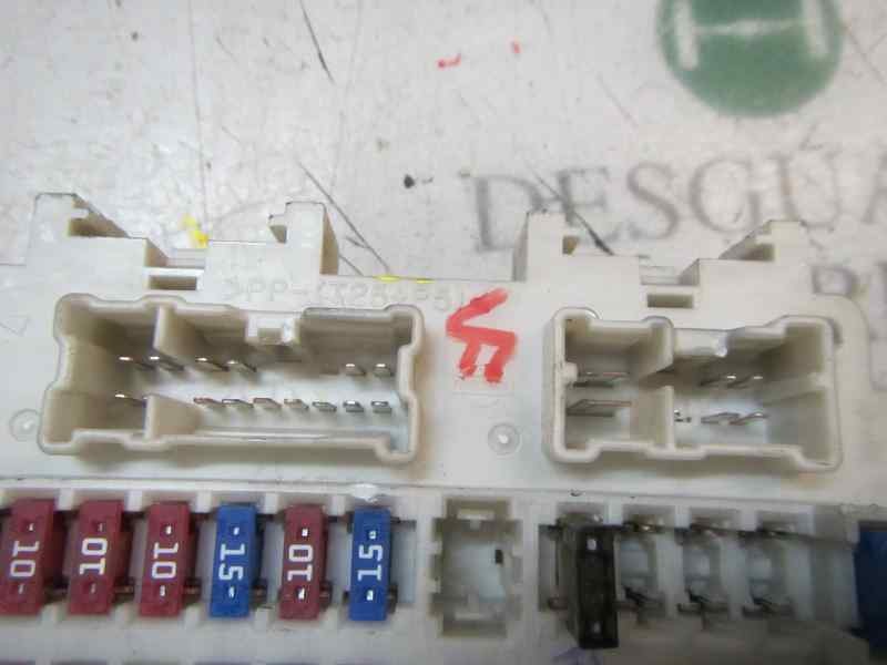 Recambio de caja reles / fusibles para nissan pathfinder (r51) 2.5 dci se referencia OEM IAM   