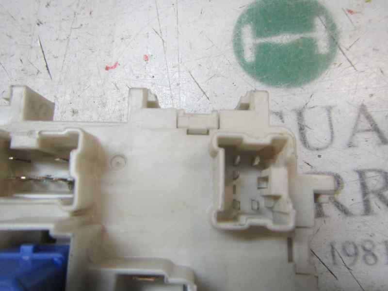 Recambio de caja reles / fusibles para nissan pathfinder (r51) 2.5 dci se referencia OEM IAM   