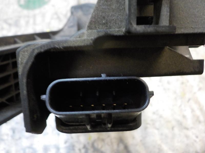 Recambio de potenciometro pedal para seat leon (1p1) 1.9 tdi referencia OEM IAM 1K1721503L 1K1721503P 