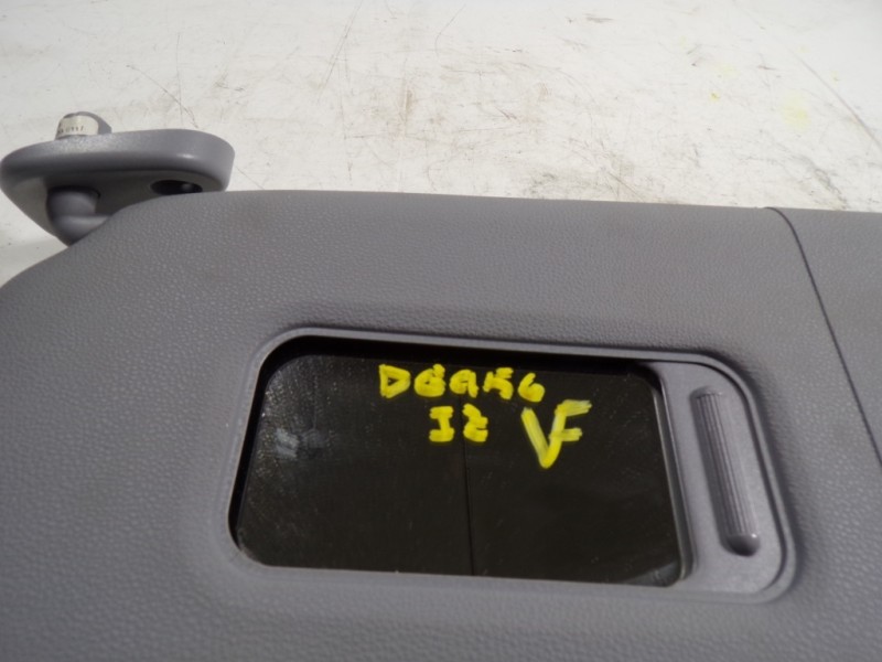 Recambio de parasol izquierdo para bmw serie 1 coupe (e82) 118d referencia OEM IAM   