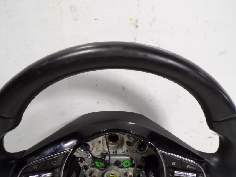 Recambio de volante para kia ceed 1.6 crdi cat referencia OEM IAM 56100J7440CEP  