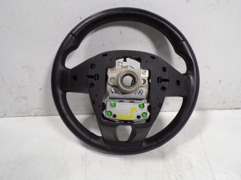 Recambio de volante para kia ceed 1.6 crdi cat referencia OEM IAM 56100J7440CEP  