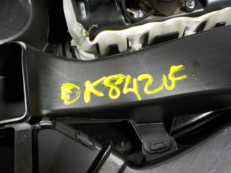 Recambio de salpicadero para opel astra k lim. 5türig 1.6 cdti dpf referencia OEM IAM 39085189  13499663