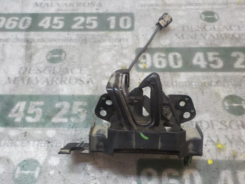 Recambio de cerradura capot para hyundai i10 1.1 12v cat referencia OEM IAM 811300X010  
