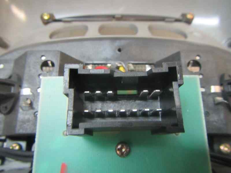 Recambio de piloto interior para kia sorento 2.5 crdi cat referencia OEM IAM 928003E04144  