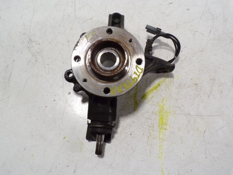 Recambio de mangueta delantera izquierda para citroën ds4 1.6 blue-hdi fap referencia OEM IAM 364696  