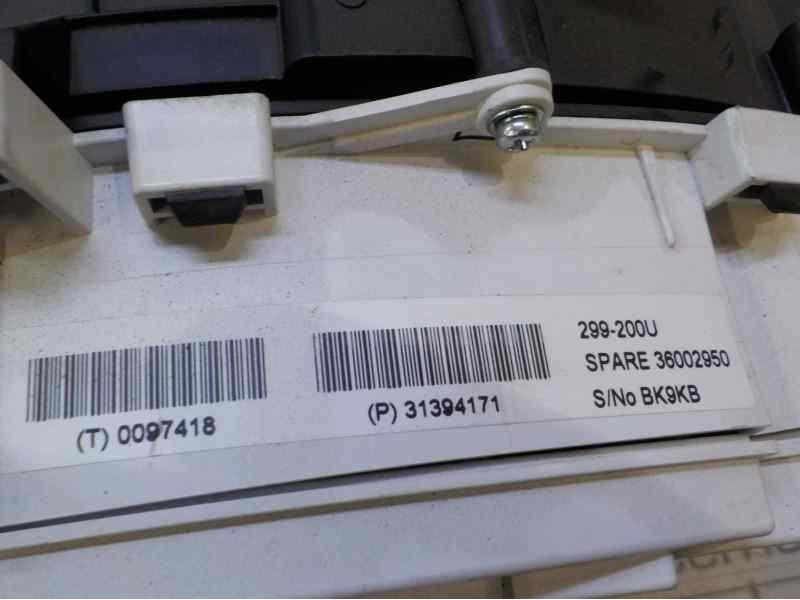 Recambio de cuadro instrumentos para volvo v40 1.6 diesel cat referencia OEM IAM 36002950 31394171 