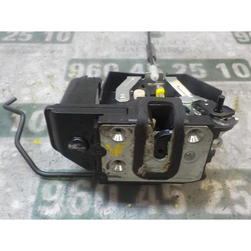 Recambio de cerradura puerta trasera izquierda para hyundai i10 1.1 12v cat referencia OEM IAM 814100X001  