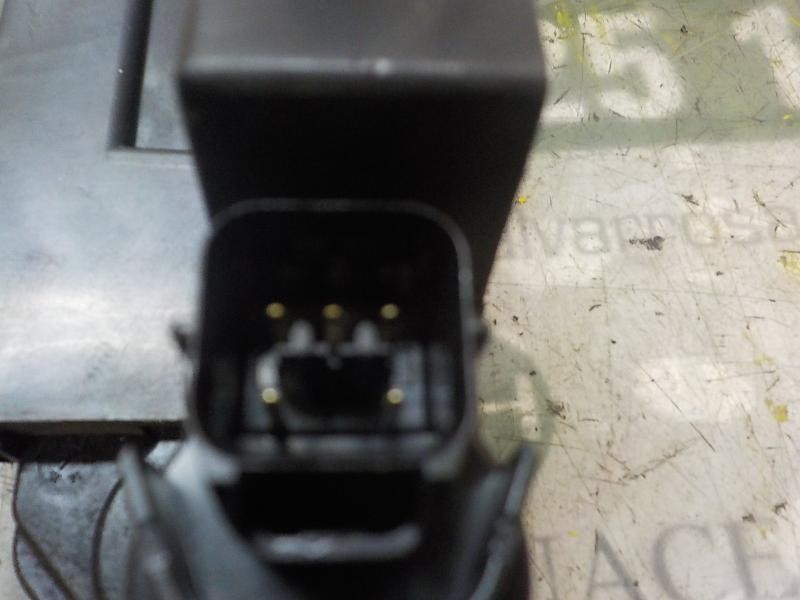 Recambio de cerradura puerta trasera izquierda para hyundai i10 1.1 12v cat referencia OEM IAM 814100X001  