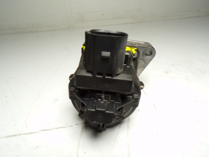 Recambio de valvula egr para opel astra k lim. 5türig 1.6 cdti dpf referencia OEM IAM 55570005 55570005 