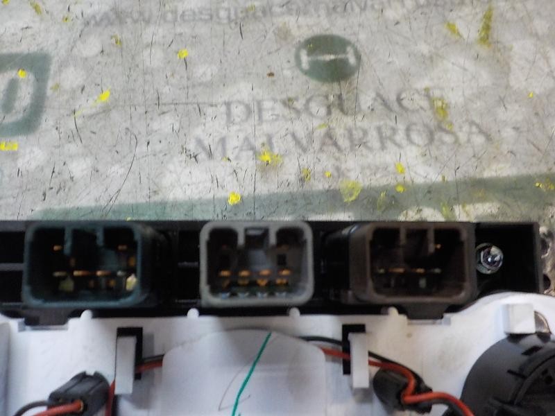 Recambio de mando calefaccion / aire acondicionado para hyundai i10 1.1 12v cat referencia OEM IAM 972500X1304X  