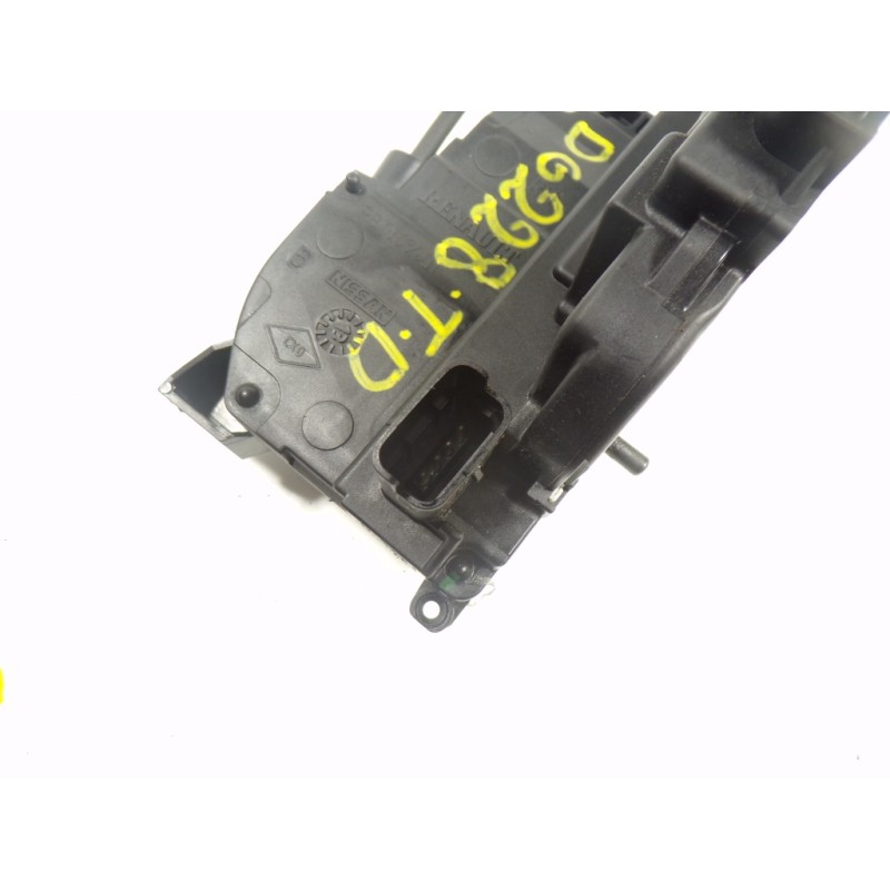 Recambio de cerradura puerta trasera derecha para renault megane iii berlina 5 p 1.2 16v referencia OEM IAM   