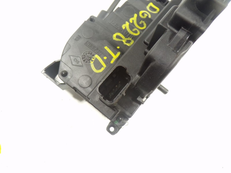 Recambio de cerradura puerta trasera derecha para renault megane iii berlina 5 p 1.2 16v referencia OEM IAM   