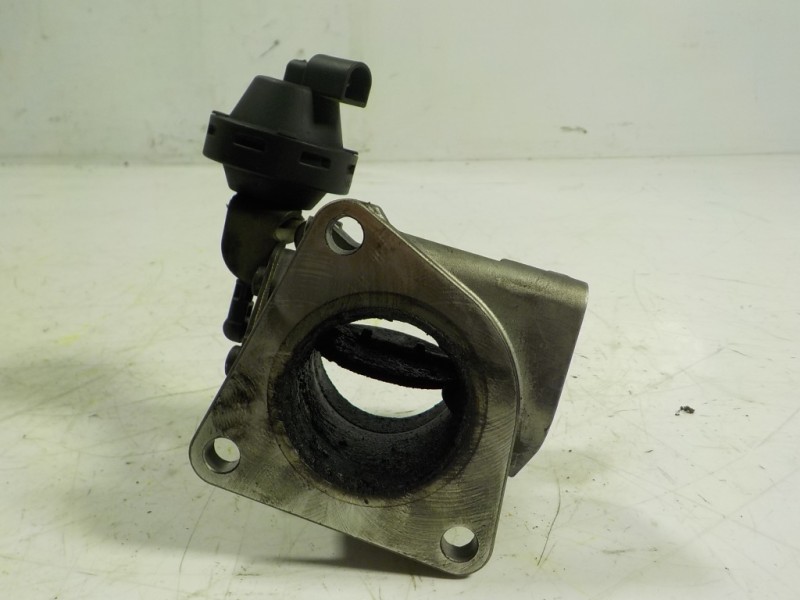 Recambio de caja mariposa para fiat bravo (182) 1.9 jtd cat referencia OEM IAM  46767695 