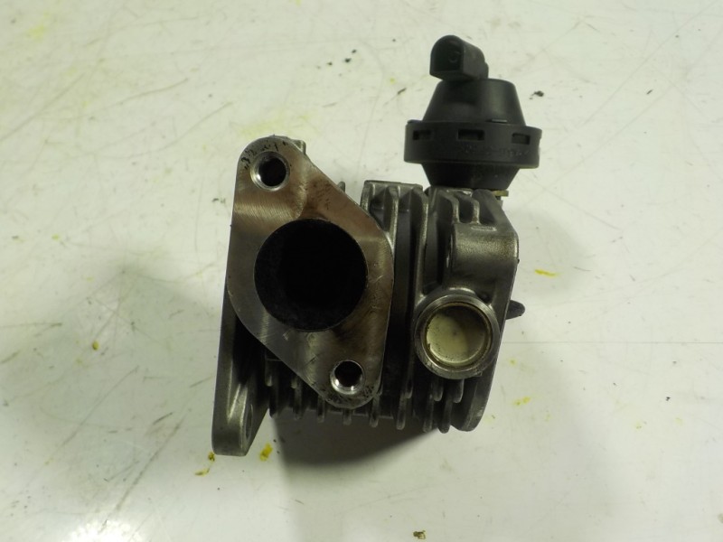 Recambio de caja mariposa para fiat bravo (182) 1.9 jtd cat referencia OEM IAM  46767695 