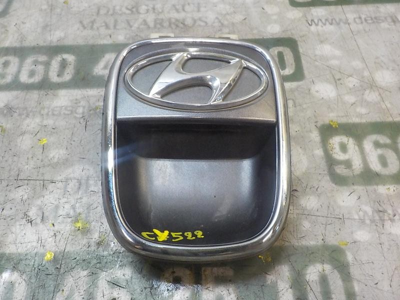 Recambio de maneta porton para hyundai i10 1.1 12v cat referencia OEM IAM 817200X020  