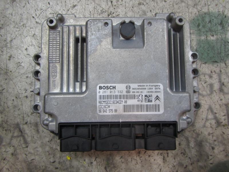 Recambio de centralita motor uce para peugeot 308 confort referencia OEM IAM   