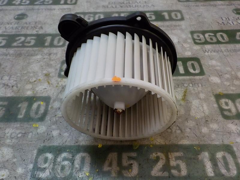 Recambio de motor calefaccion para hyundai i10 1.1 12v cat referencia OEM IAM 971130X000  