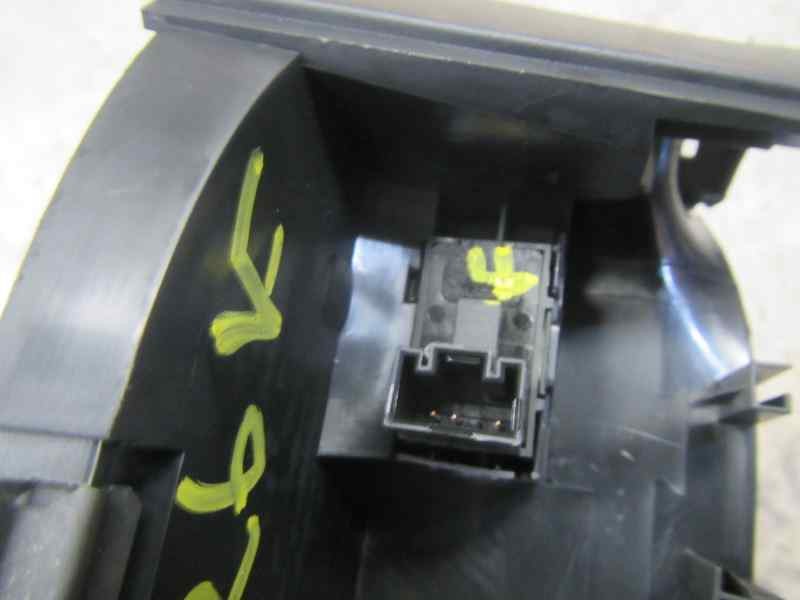 Recambio de mando elevalunas delantero derecho para seat ibiza sc (6p5) 1.4 tdi referencia OEM IAM 7L6959855BREH  