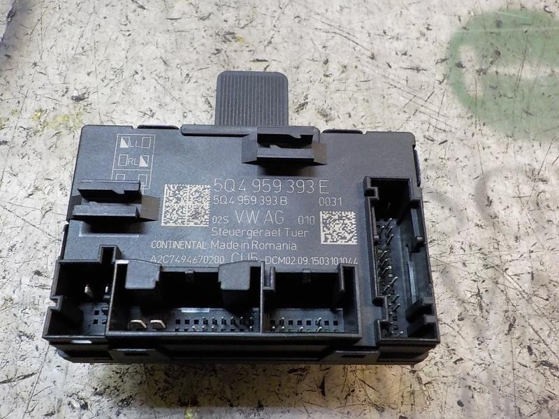 Recambio de modulo electronico para volkswagen golf vii lim. business bluemotion tech. referencia OEM IAM 5Q4959593EZ00 5Q495939