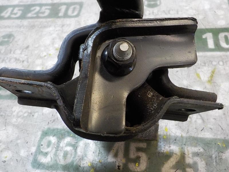 Recambio de soporte motor derecho para hyundai i10 1.1 12v cat referencia OEM IAM 218100X100  