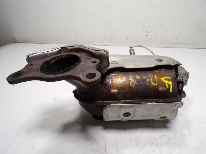 Recambio de catalizador para renault clio iv 0.9 tce referencia OEM IAM 208A07241R  