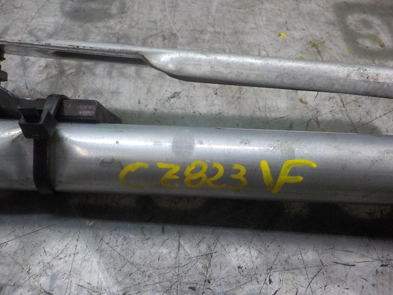 Recambio de articulacion limpia delantero para bmw serie 5 touring (f11) 520d referencia OEM IAM 61617306266  