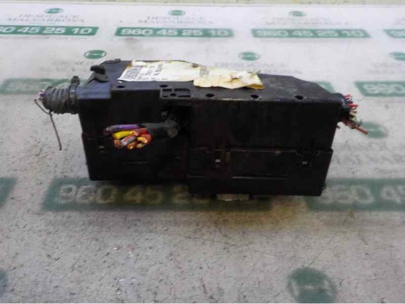 Recambio de caja reles / fusibles para ford focus turn. (cb8) 1.6 tdci cat referencia OEM IAM   