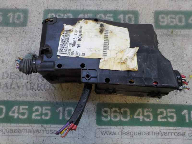 Recambio de caja reles / fusibles para ford focus turn. (cb8) 1.6 tdci cat referencia OEM IAM   