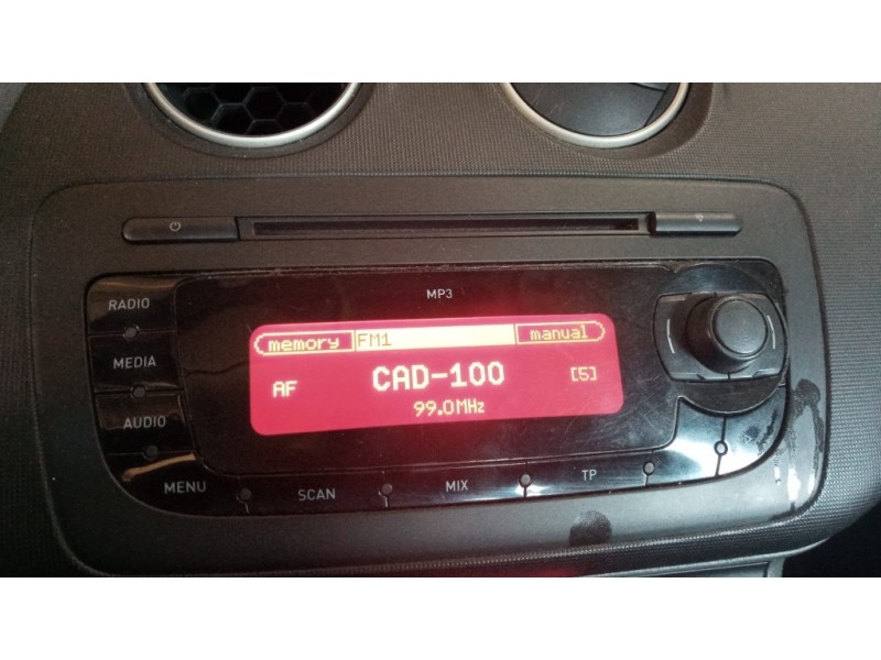 Recambio de sistema audio / radio cd para seat ibiza (6j5) 1.6 tdi referencia OEM IAM 6J1035153C 6J1035153D 