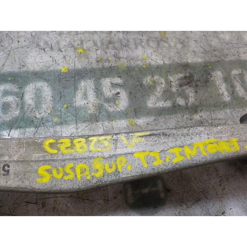 Recambio de brazo suspension superior trasero izquierdo para bmw serie 5 touring (f11) 520d referencia OEM IAM 33326779851  