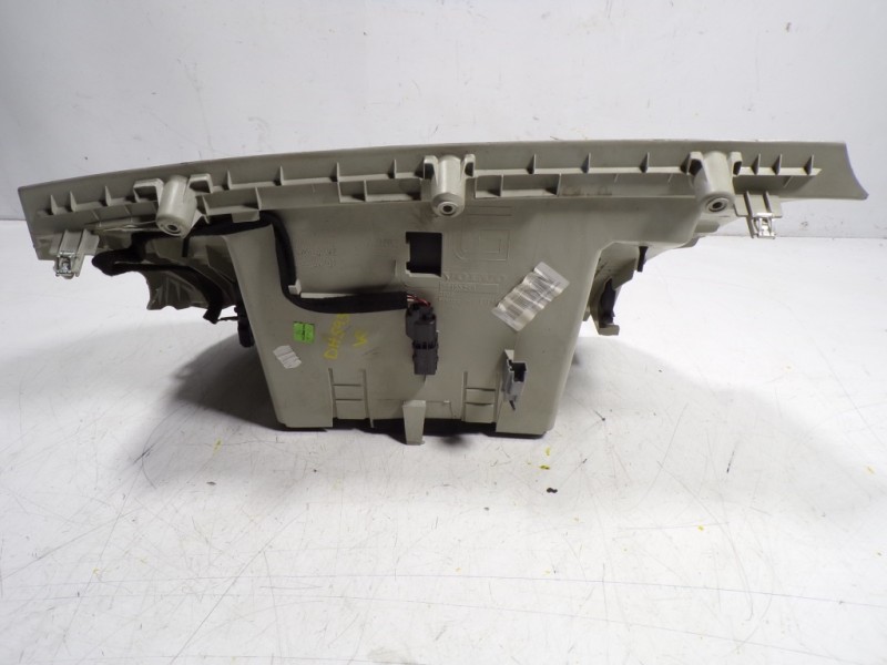 Recambio de guantera para volvo c30 1.6 diesel cat referencia OEM IAM  39808620 