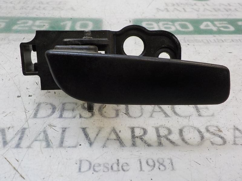 Recambio de maneta interior delantera izquierda para peugeot bipper 1.4 hdi referencia OEM IAM   