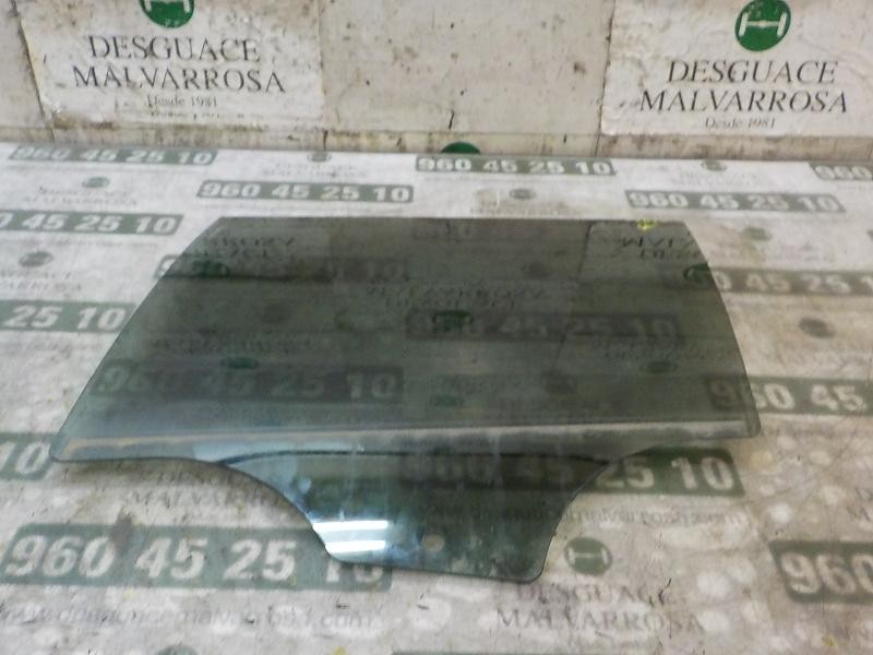 Recambio de cristal puerta trasero izquierdo para bmw serie 5 touring (f11) 520d referencia OEM IAM 51357182125  