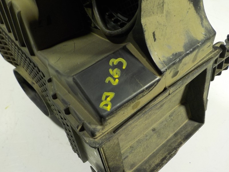 Recambio de filtro aire para renault captur 1.5 dci diesel fap energy referencia OEM IAM 165008308R  