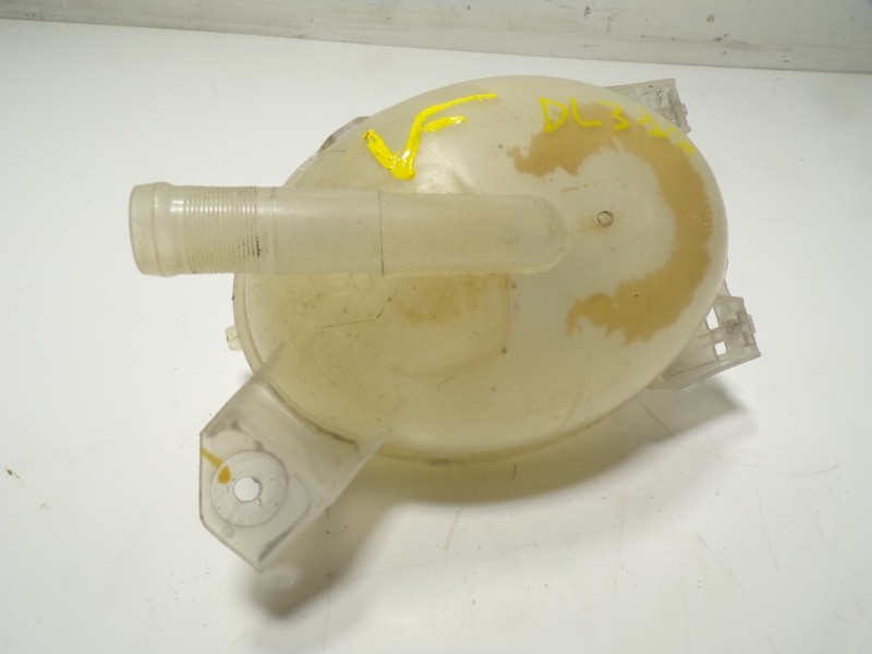 Recambio de deposito expansion para renault clio iv 0.9 tce referencia OEM IAM 217104354R 217100680R 
