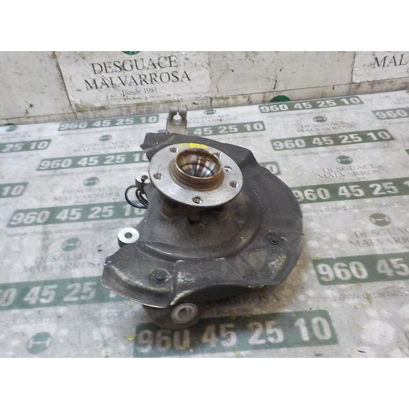 Recambio de mangueta delantera derecha para bmw serie 5 touring (f11) 520d referencia OEM IAM 31216775770  