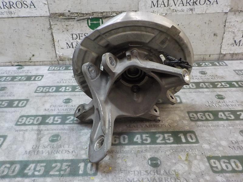 Recambio de mangueta trasera derecha para bmw serie 5 touring (f11) 520d referencia OEM IAM 33326796100  