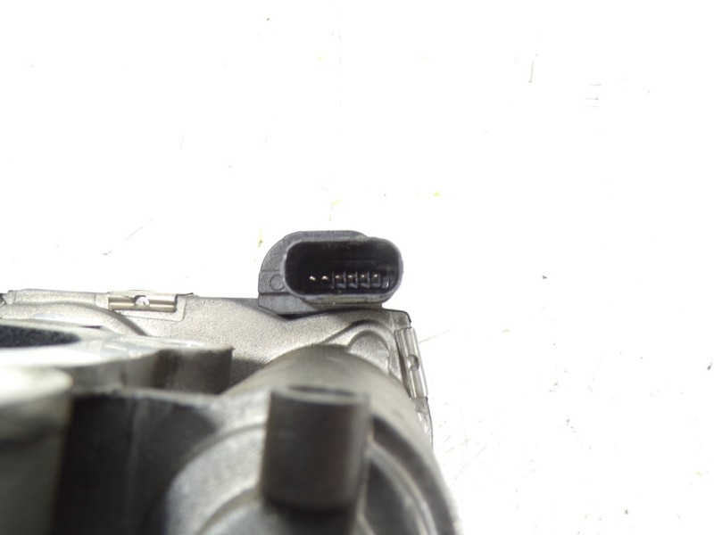 Recambio de caja mariposa para opel mokka 1.6 cdti dpf referencia OEM IAM 55570009 55570009 