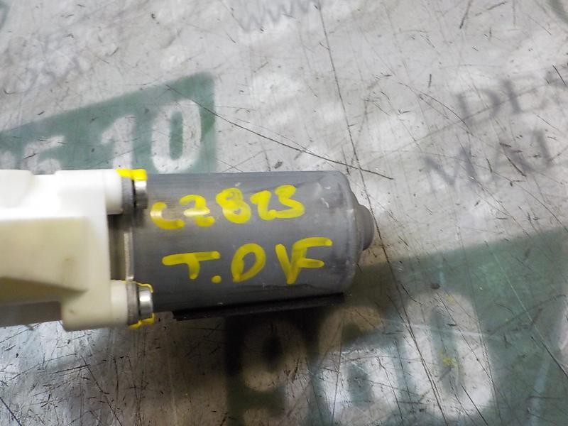 Recambio de motor elevalunas trasero derecho para bmw serie 5 touring (f11) 520d referencia OEM IAM 51337271564  