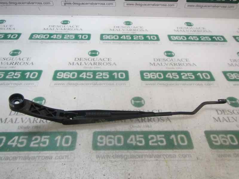 Recambio de brazo limpia delantero izquierdo para kia rio drive referencia OEM IAM 983111W000  