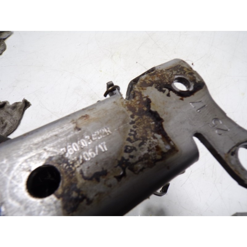 Recambio de palanca freno de mano para renault captur 1.5 dci diesel fap energy referencia OEM IAM 360103432R  