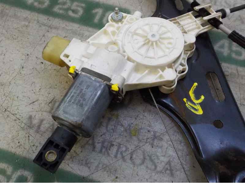 Recambio de elevalunas delantero derecho para bmw x1 (e84) 2.0 turbodiesel cat referencia OEM IAM 51332990386 6927028 