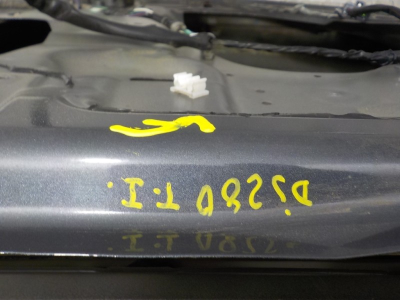 Recambio de puerta trasera izquierda para nissan navara pick-up (d40m) double cab le 4x4 referencia OEM IAM 82101EB30J  