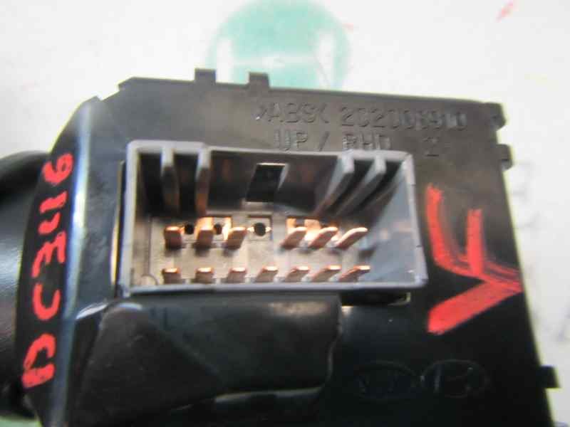 Recambio de mando limpia para kia rio drive referencia OEM IAM 934202V560  